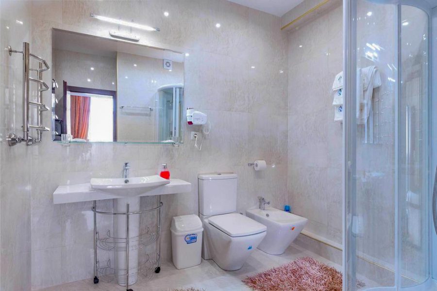 Номер Люкс в санатории Крепость в городе Кисловодске - фотография